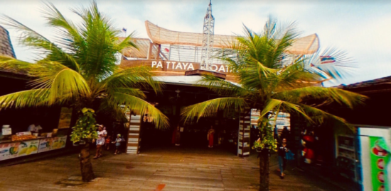 パタヤ水上マーケット（Pattaya Floating Market）
